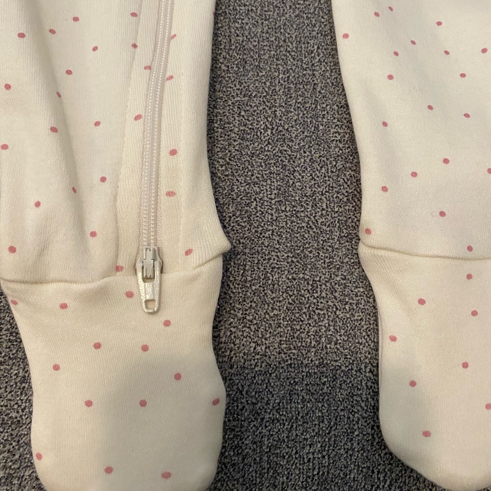 Purebaby Zip Growsuit 2 Pack Sz 6-9 Mod Pansy Print & Pink Dot NWT One Piece - Picture 6 of 7